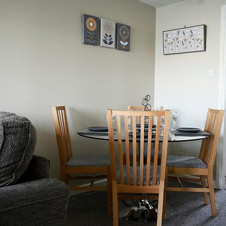 Sec/ Hydro Two Bed Flat With Free Parking And Great View Glasgow Exterior foto
